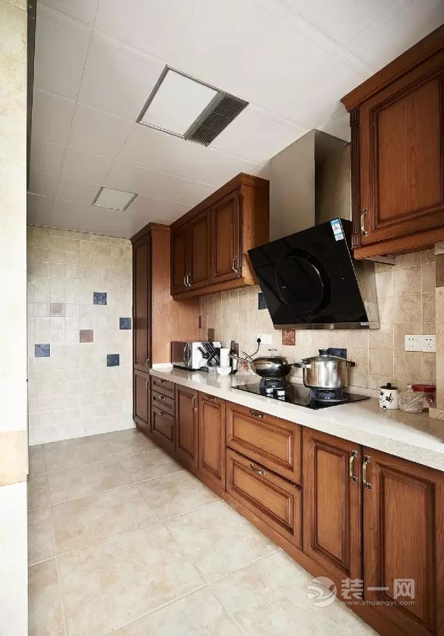 140平米美式风格装修效果图 140平米美式风格装修效果图